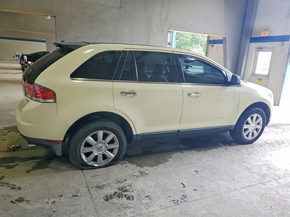 59265516 :رقم المزاد ، 2LMDU88C17BJ09918 vin ، 2007 Lincoln Mkx مزاد بيع