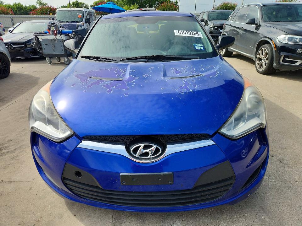 2013 Hyundai Veloster მანქანა იყიდება აუქციონზე, vin: KMHTC6AD3DU140899, აუქციონის ნომერი: 61619286