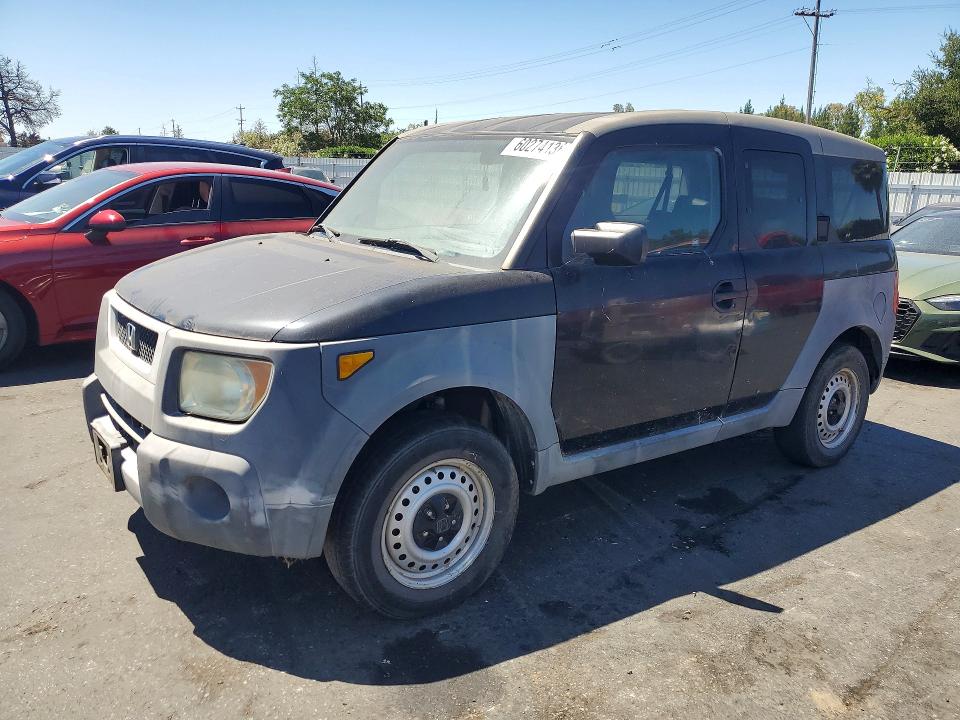 60274136 :رقم المزاد ، 5J6YH28293L021472 vin ، 2003 Honda Element مزاد بيع