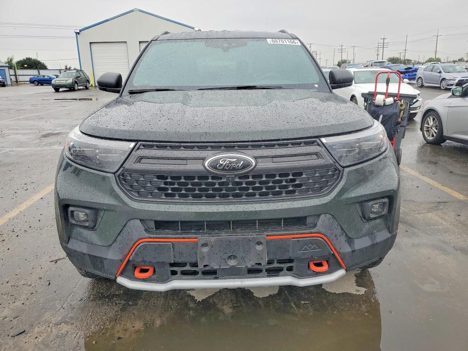 60701166 :رقم المزاد ، 1FMSK8JHXNGC49986 vin ، 2022 Ford Explorer مزاد بيع
