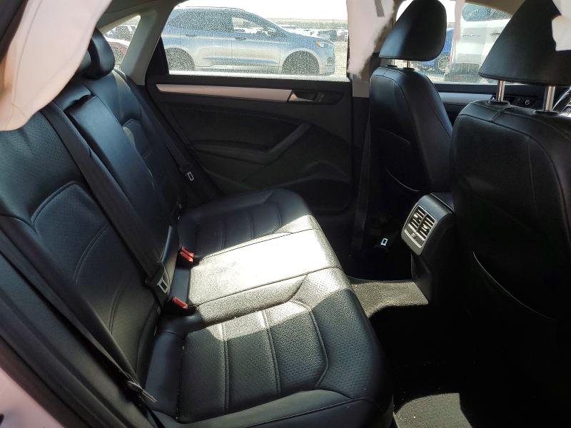2013 Volkswagen Passat მანქანა იყიდება აუქციონზე, vin: 1VWBP7A34DC124442, აუქციონის ნომერი: 62954486