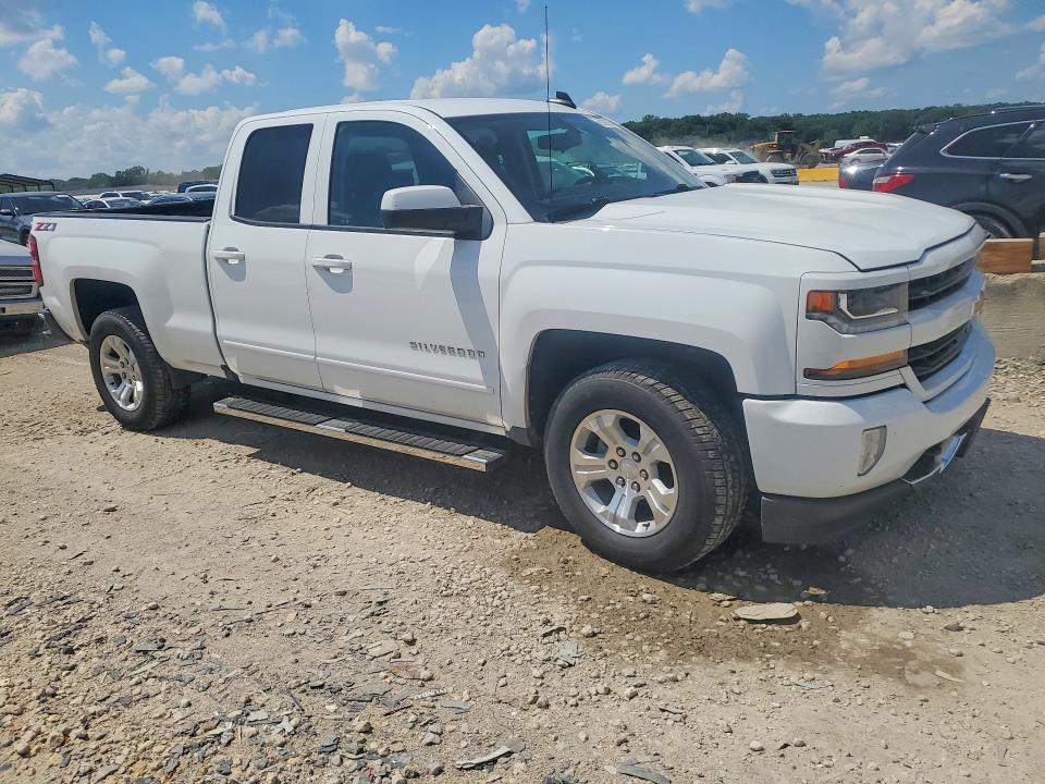 Продажа на аукционе авто 2018 Chevrolet Silverado, vin: 2GCVKREC7J1100867, номер лота: 59326756