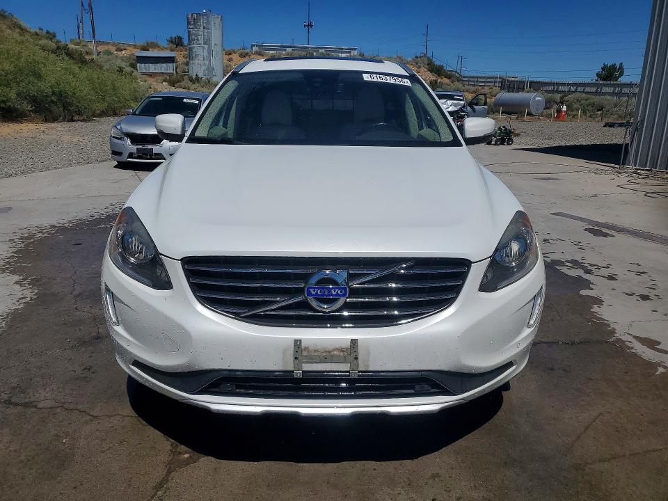 61637956 :رقم المزاد ، YV440MDK4F2721002 vin ، 2015 Volvo Xc60 مزاد بيع