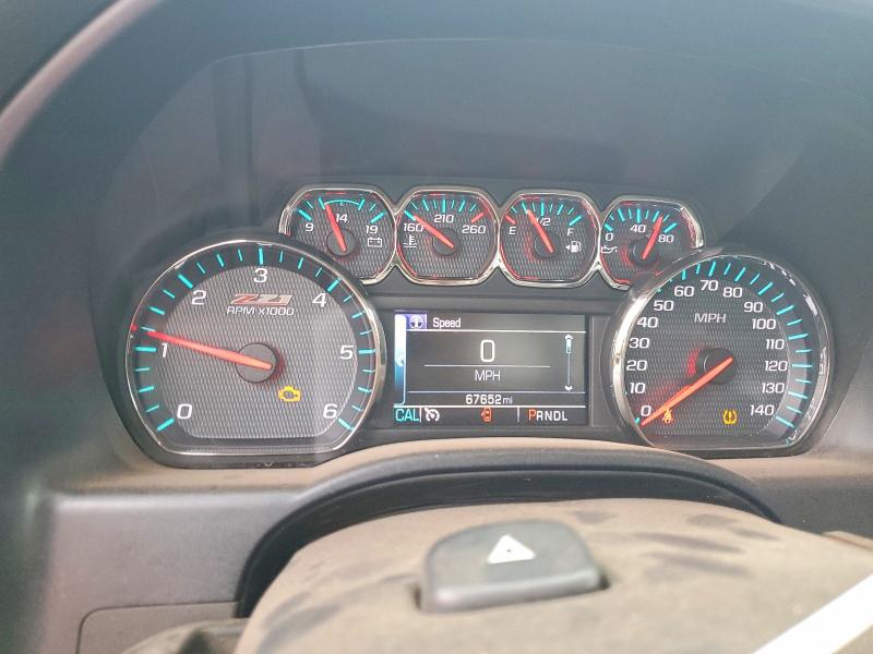 Продаж на аукціоні авто 2018 Chevrolet Silverado, vin: 3GCUKREC5JG587070, номер лоту: 62481256