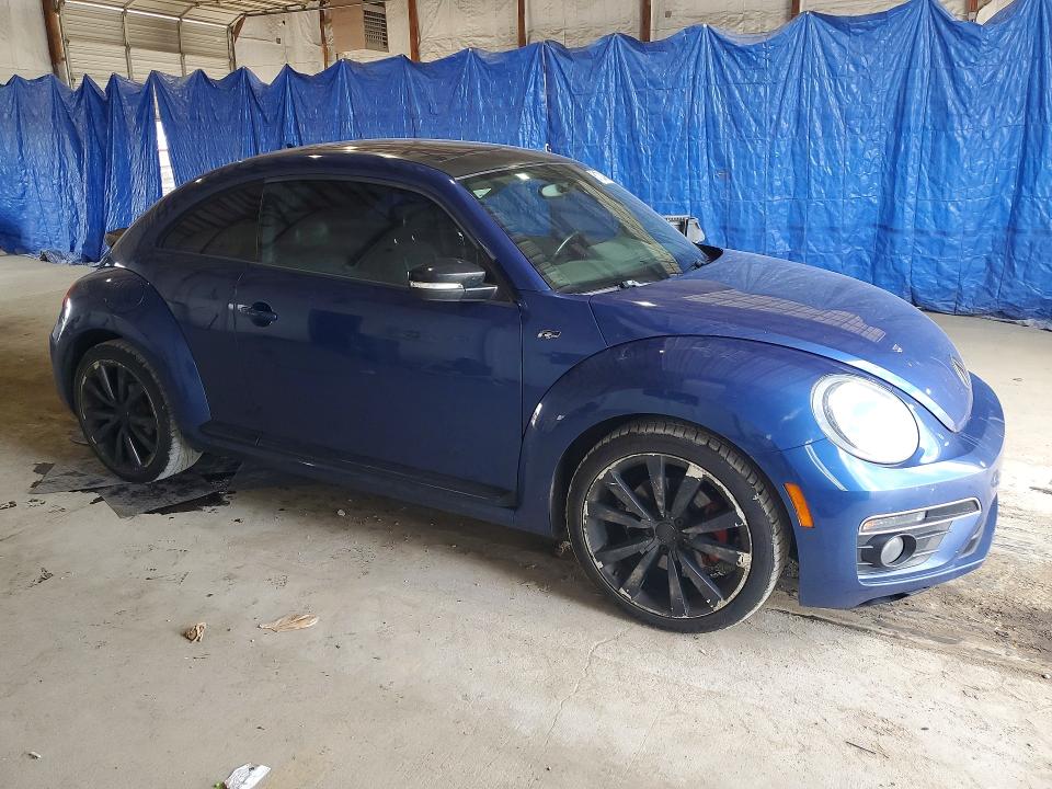 2013 Volkswagen Beetle მანქანა იყიდება აუქციონზე, vin: 3VWVT7AT2DM685827, აუქციონის ნომერი: 61722496