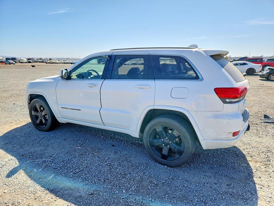 2015 Jeep Grand Cherokee მანქანა იყიდება აუქციონზე, vin: 1C4RJEAG0FC749384, აუქციონის ნომერი: 61978446