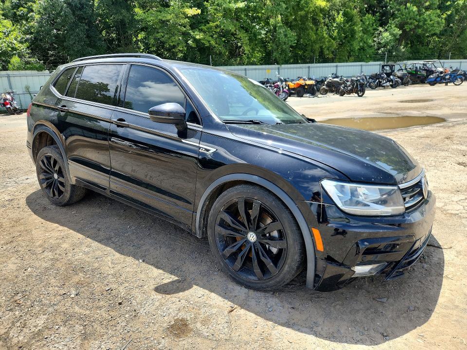 Продажа на аукционе авто 2021 Volkswagen Tiguan, vin: 3VV3B7AX8MM085475, номер лота: 61166406