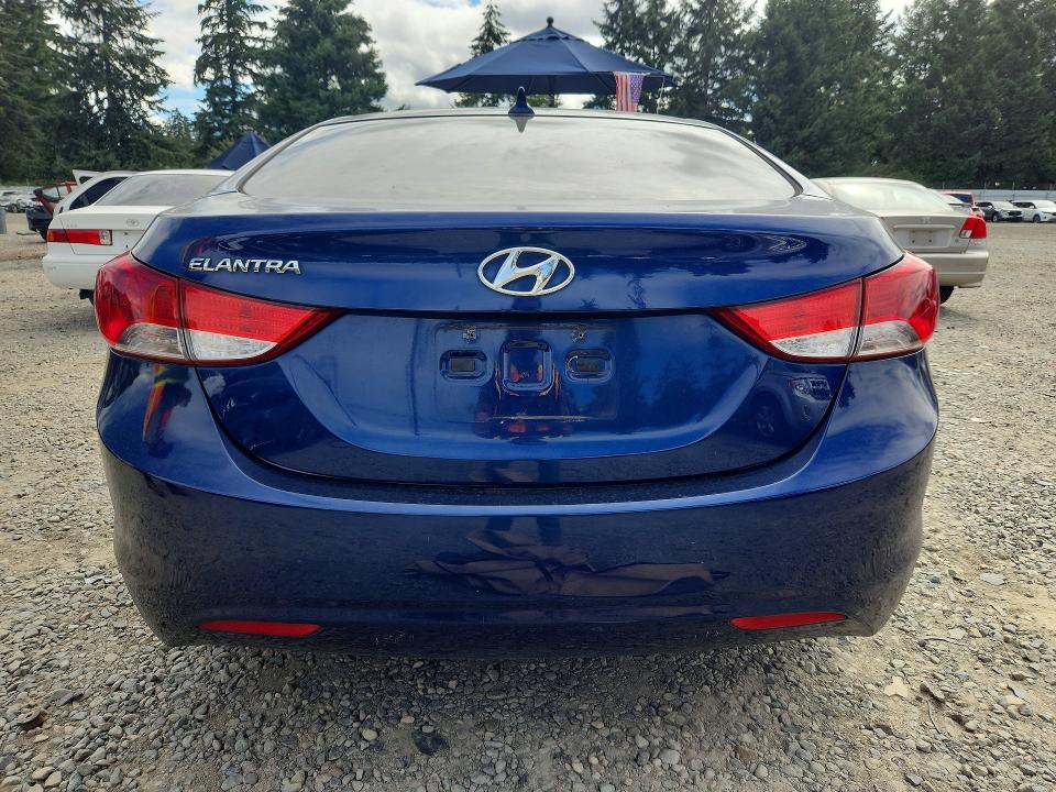 62514866 :رقم المزاد ، KMHDH4AE3DU537340 vin ، 2013 Hyundai Elantra مزاد بيع