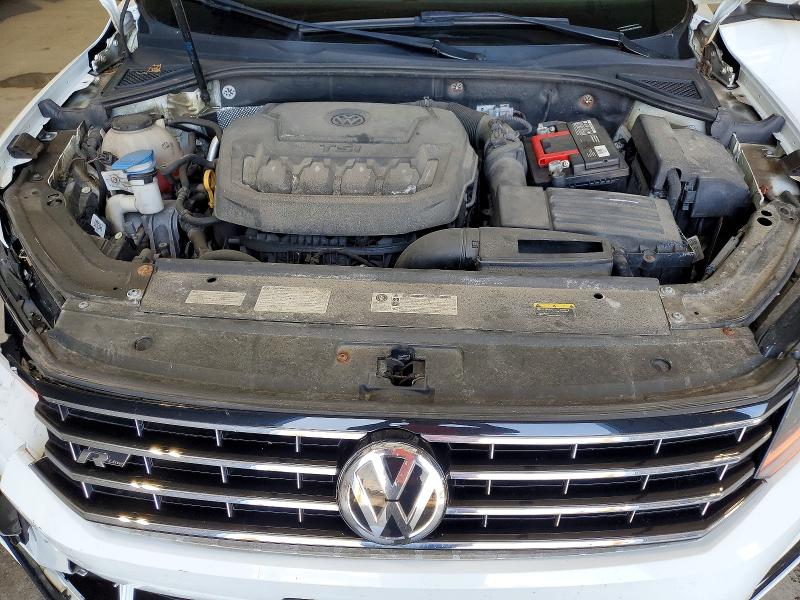 61577186 :رقم المزاد ، 1VWAA7A33JC006603 vin ، 2018 Volkswagen Passat مزاد بيع