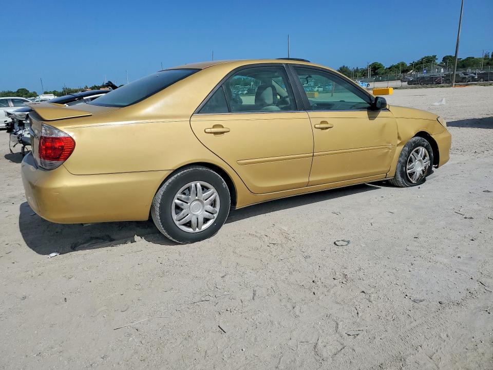 2005 Toyota Camry მანქანა იყიდება აუქციონზე, vin: 4T1BE32K15U069463, აუქციონის ნომერი: 60216806