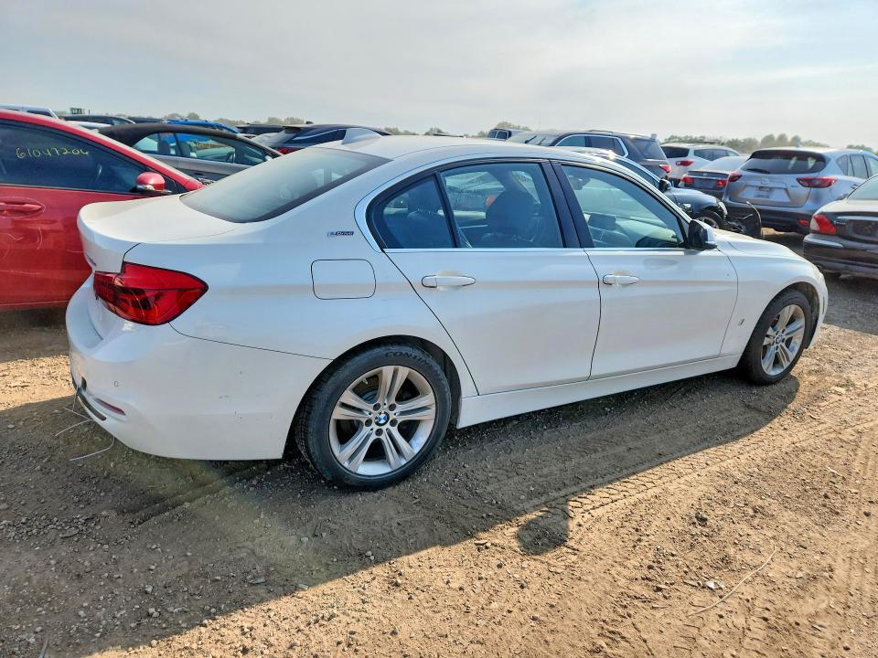 Продажа на аукционе авто 2017 Bmw 3, vin: WBA8E1C31HA029302, номер лота: 61226936