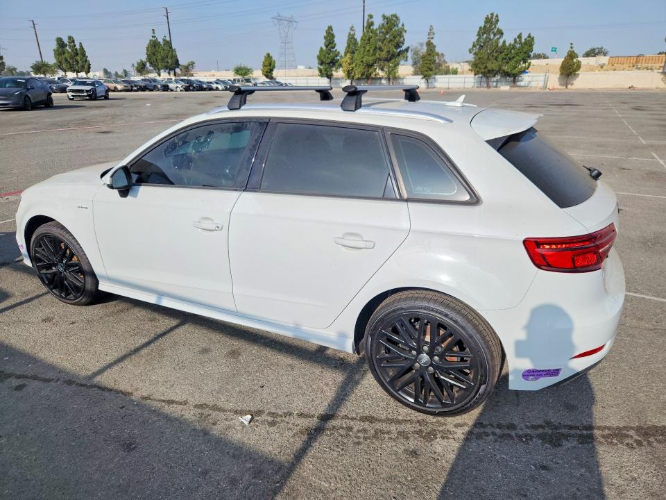 2018 Audi A3 მანქანა იყიდება აუქციონზე, vin: WAUUPBFF3JA155011, აუქციონის ნომერი: 62371766