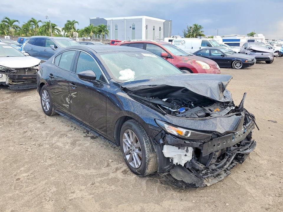 2021 Mazda 3 მანქანა იყიდება აუქციონზე, vin: 3MZBPAAL4MM204562, აუქციონის ნომერი: 57755996
