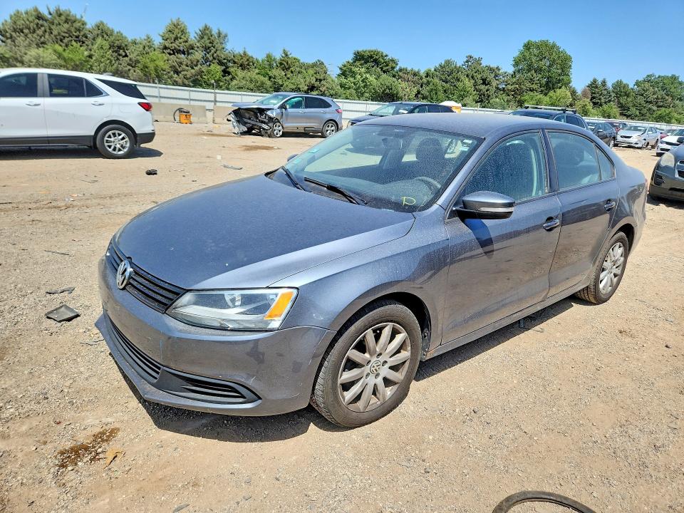 58196556 :رقم المزاد ، 3VWDX7AJ6BM359332 vin ، 2011 Volkswagen Jetta مزاد بيع