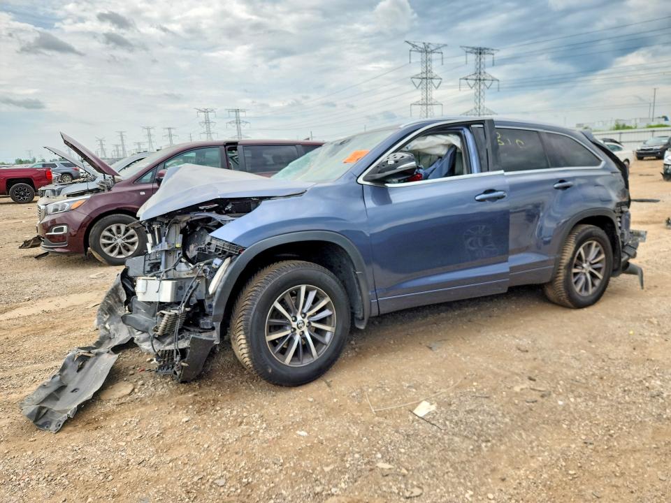Aukcja sprzedaży 2018 Toyota Highlander, vin: 5TDJZRFH8JS844507, numer aukcji: 60477426