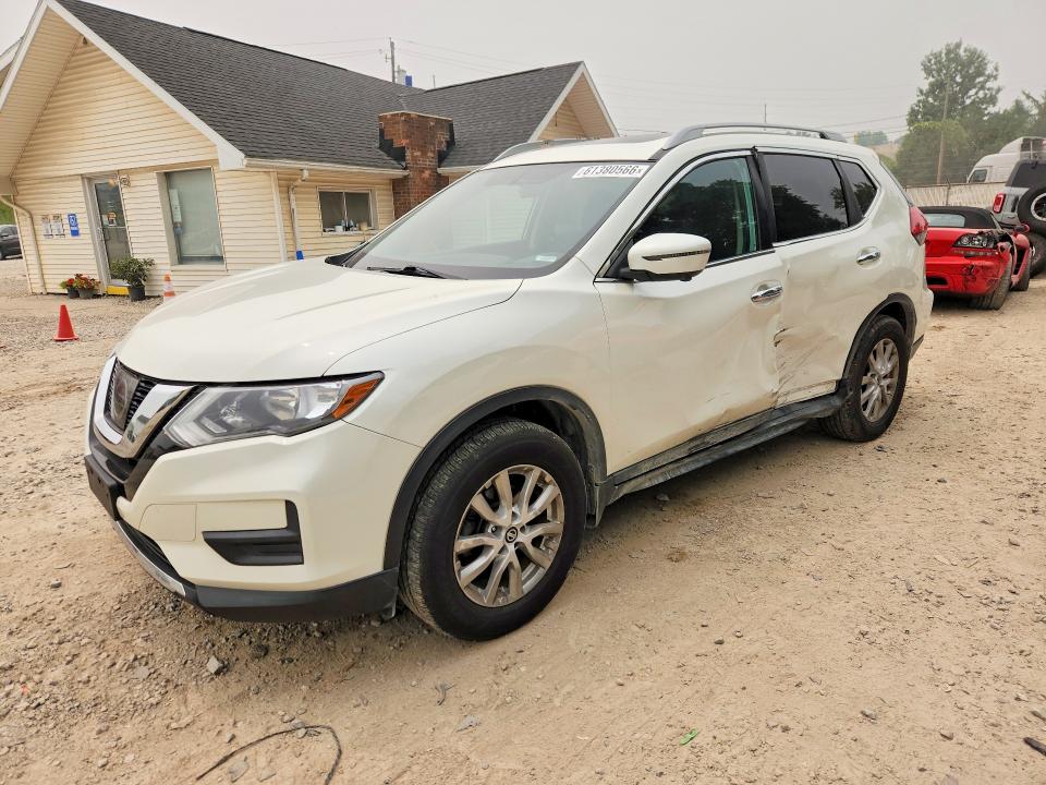 61380566 :رقم المزاد ، 5N1AT2MV5HC880213 vin ، 2017 Nissan Rogue مزاد بيع