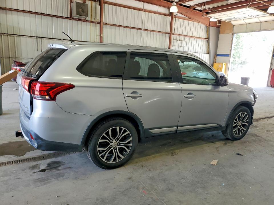 Продажа на аукционе авто 2016 Mitsubishi Outlander, vin: JA4AZ3A30GZ010371, номер лота: 85964415