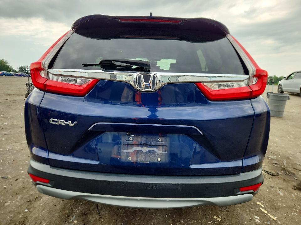 Продаж на аукціоні авто 2018 Honda Cr-v, vin: 7FARW1H58JE053581, номер лоту: 62999276