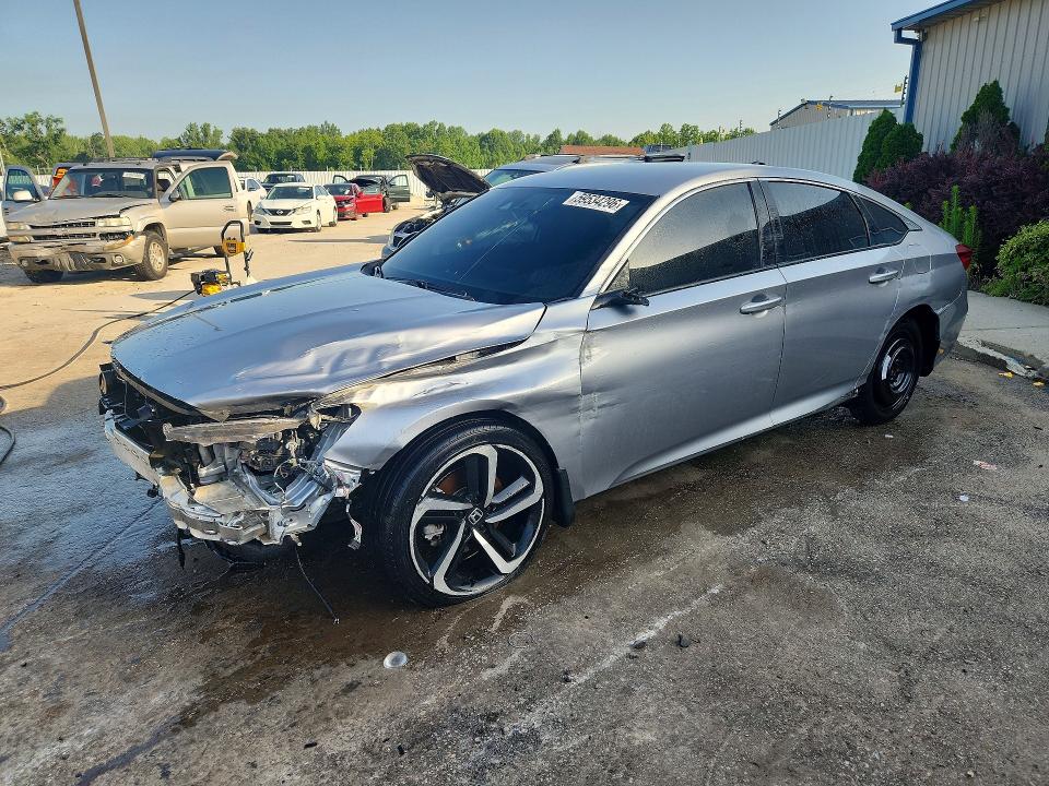 Auction sale of the 2022 Honda Accord, vin: 1HGCV1F36NA058820, lot number: 59534296