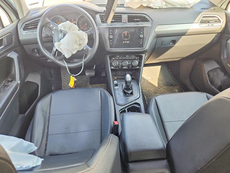 2020 Volkswagen Tiguan მანქანა იყიდება აუქციონზე, vin: 3VV3B7AX6LM040744, აუქციონის ნომერი: 61721356
