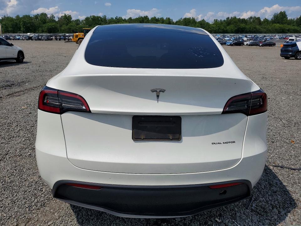 Продажа на аукционе авто 2023 Tesla Model Y, vin: 7SAYGAEEXPF675006, номер лота: 62010276