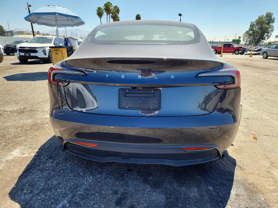 Продаж на аукціоні авто 2025 Tesla Model 3, vin: 5YJ3E1EA9SF062670, номер лоту: 61639056