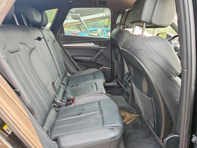 60961096 :رقم المزاد ، WA1ANAFY9L2096075 vin ، 2020 Audi Q5 مزاد بيع