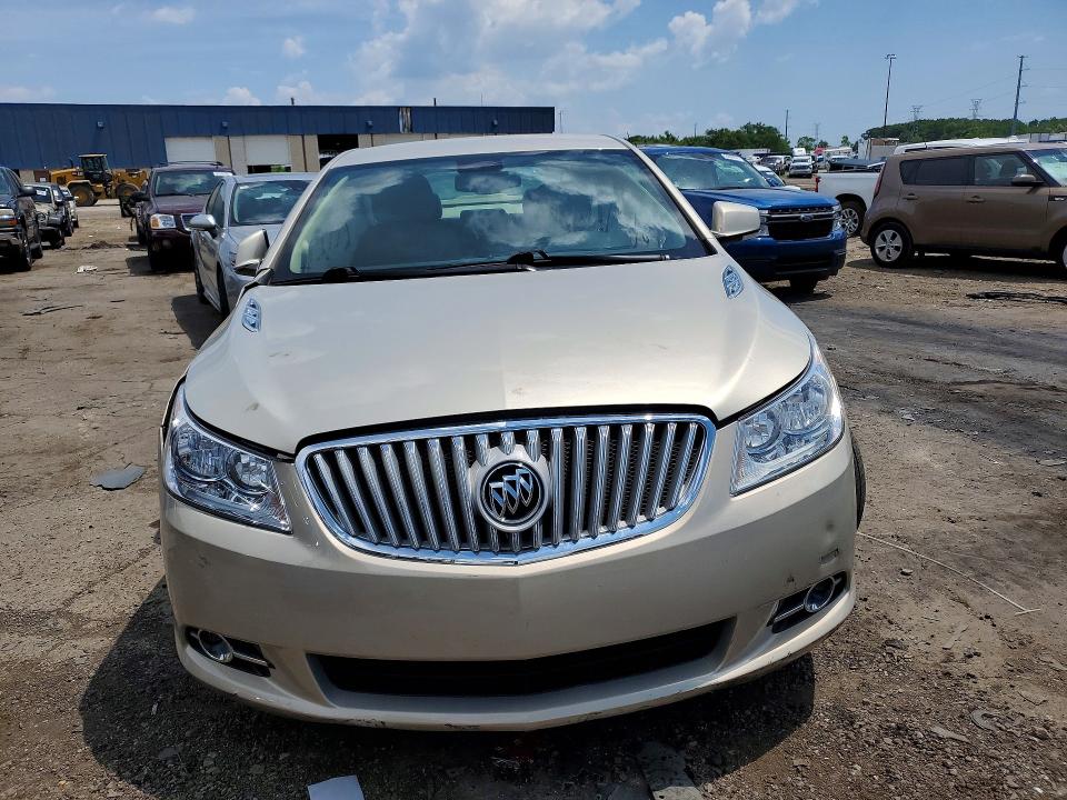 60304536 :رقم المزاد ، 1G4GC5ED3BF301940 vin ، 2011 Buick Lacrosse مزاد بيع