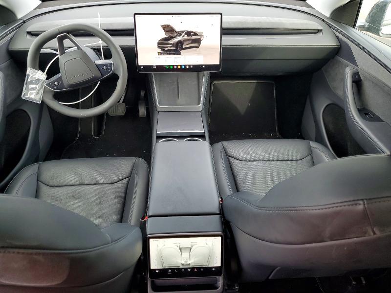 61025416 :رقم المزاد ، 7SAYGDEE4TF324037 vin ، 2026 Tesla Model Y مزاد بيع