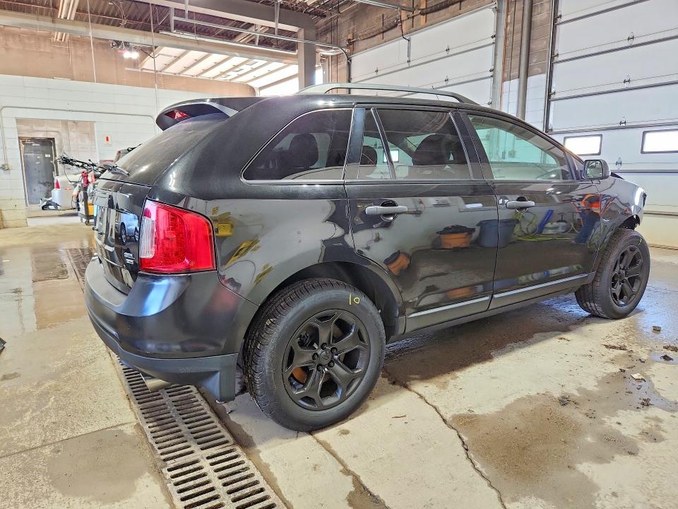 60676296 :رقم المزاد ، 2FMDK4GC4EBA65485 vin ، 2014 Ford Edge مزاد بيع