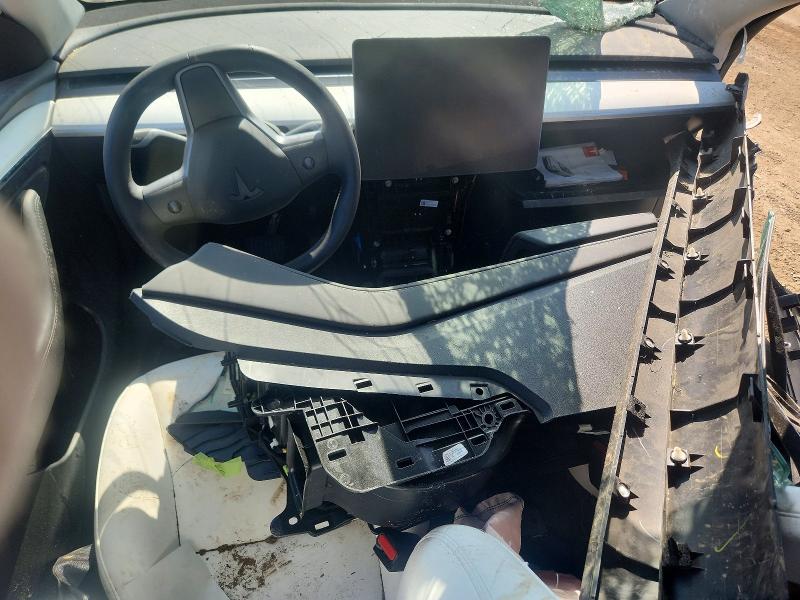 61526816 :رقم المزاد ، 7SAYGDEE3PF794422 vin ، 2023 Tesla Model Y مزاد بيع