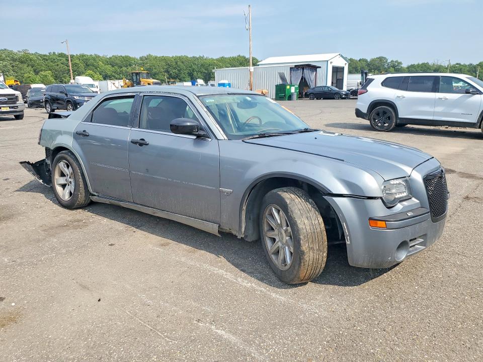 2006 Chrysler 300c მანქანა იყიდება აუქციონზე, vin: 2C3LK63H16H107319, აუქციონის ნომერი: 61342296