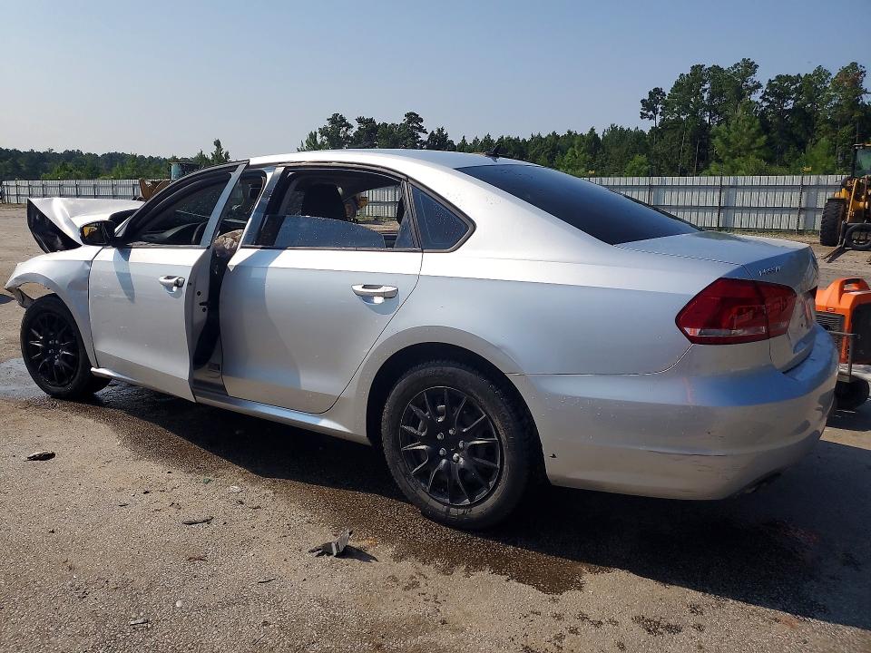 62508186 :رقم المزاد ، 1VWAP7A33DC031892 vin ، 2013 Volkswagen Passat مزاد بيع