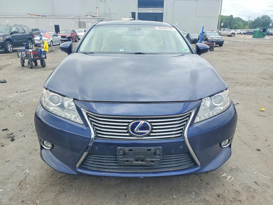 59898246 :رقم المزاد ، JTHBW1GGXF2095677 vin ، 2015 Lexus Es مزاد بيع