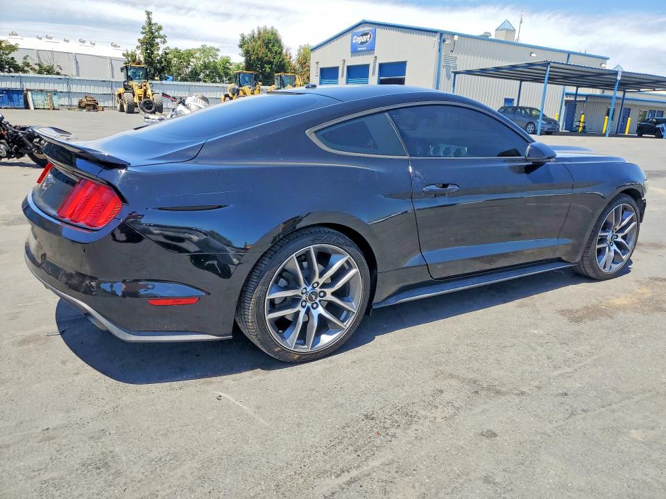 59558036 :رقم المزاد ، 1FA6P8TH2F5382684 vin ، 2015 Ford Mustang مزاد بيع