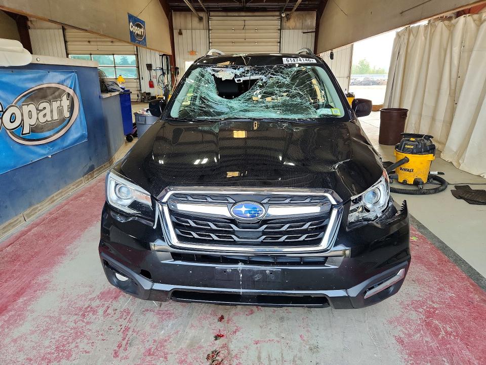 Продаж на аукціоні авто 2018 Subaru Forester, vin: JF2SJARC5JH453351, номер лоту: 61474146