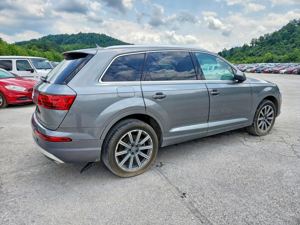 Aukcja sprzedaży 2017 Audi Q7, vin: WA1LHAF78HD036162, numer aukcji: 61935676
