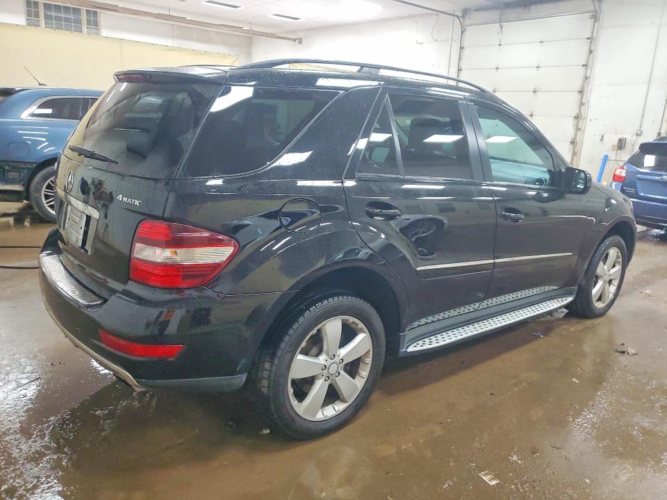 2009 Mercedes-benz Ml მანქანა იყიდება აუქციონზე, vin: 4JGBB86E19A459495, აუქციონის ნომერი: 60066356