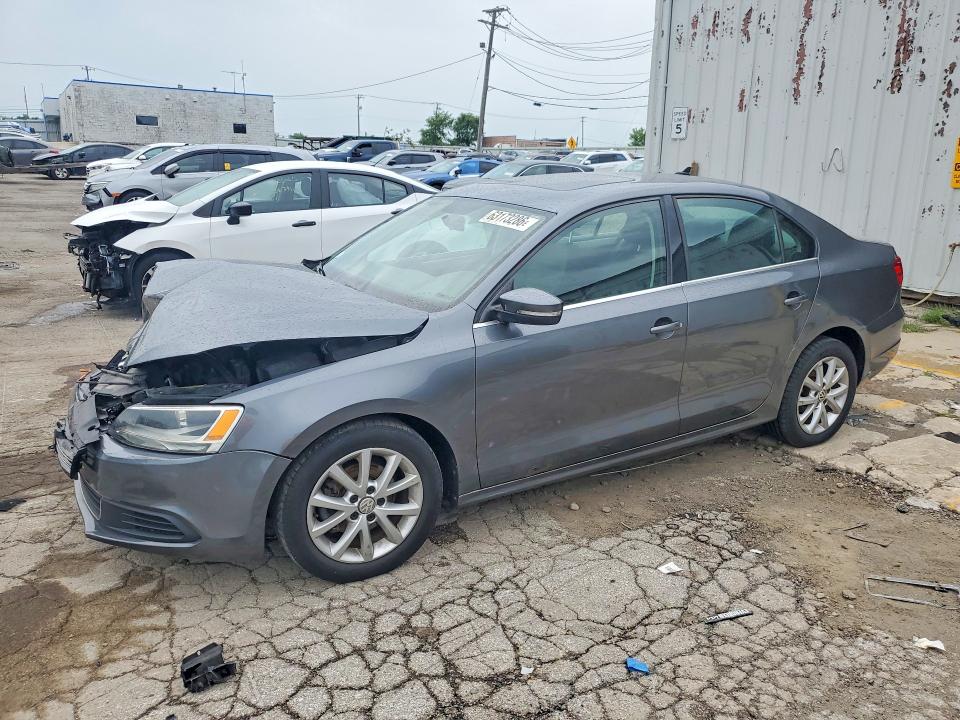 63173286 :رقم المزاد ، 3VWDX7AJ6DM455545 vin ، 2013 Volkswagen Jetta مزاد بيع