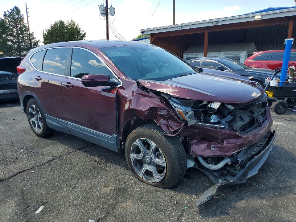 61864046 :رقم المزاد ، 7FARW2H8XJE014832 vin ، 2018 Honda Cr-v مزاد بيع