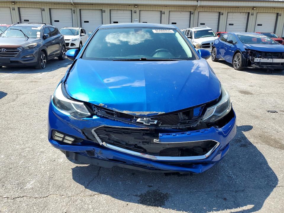 2018 Chevrolet Cruze მანქანა იყიდება აუქციონზე, vin: 3G1BE6SM6JS516735, აუქციონის ნომერი: 85980935