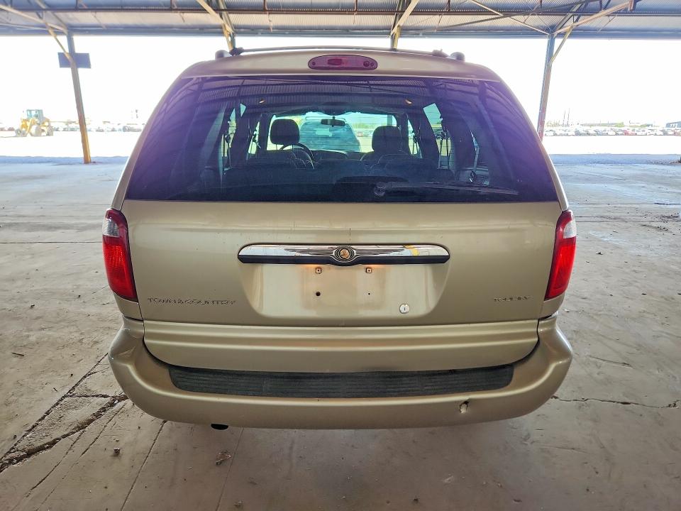 Продажа на аукционе авто 2005 Chrysler Town & Country, vin: 2C4GP54L15R524654, номер лота: 61208346