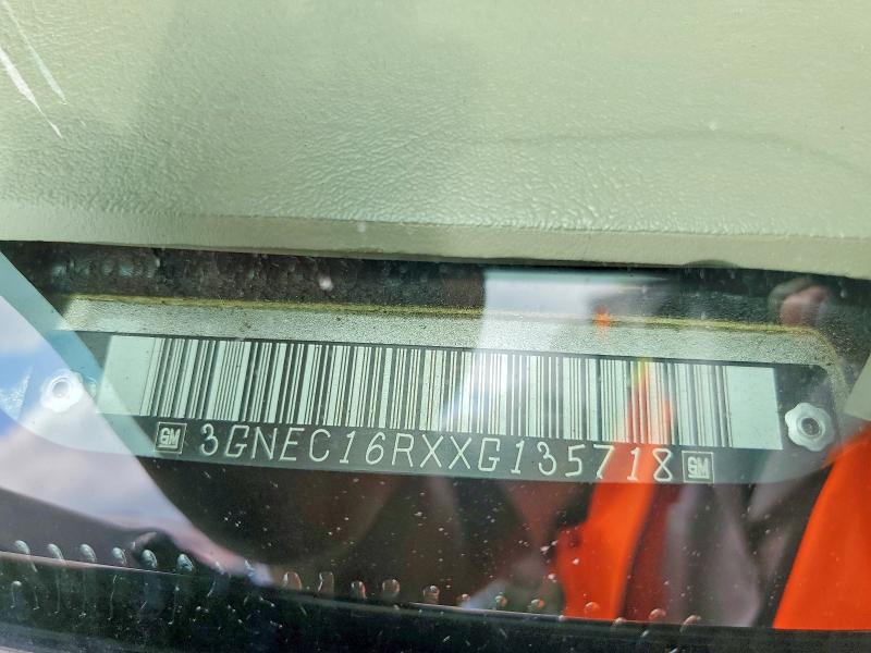 60824626 :رقم المزاد ، 3GNEC16RXXG135718 vin ، 1999 Chevrolet Suburban مزاد بيع