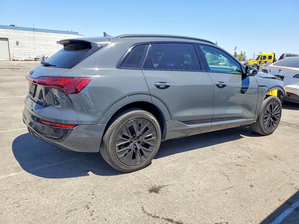 Продаж на аукціоні авто 2024 Audi Q8 E-tron, vin: WA16AAGE7RB026301, номер лоту: 60087396