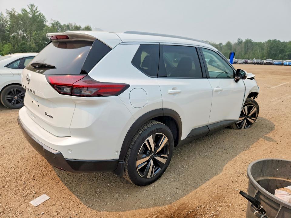 Продажа на аукционе авто 2025 Nissan Rogue, vin: JN8BT3CB3SW160781, номер лота: 61156496