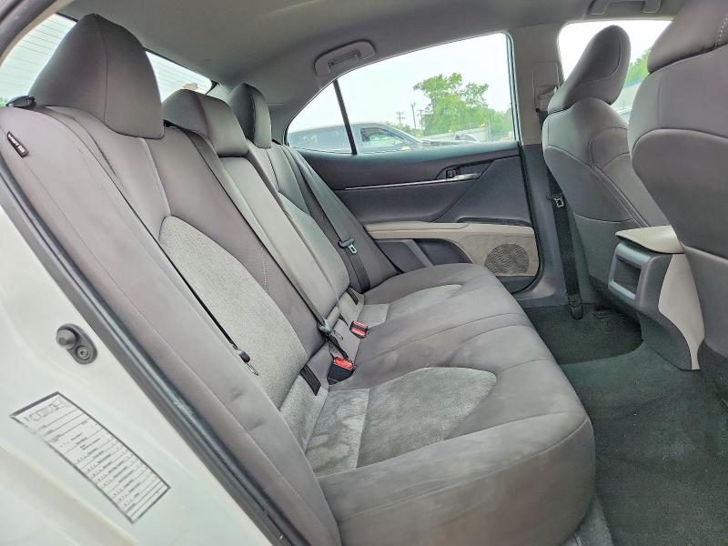 Продаж на аукціоні авто 2022 Toyota Camry, vin: 4T1C11AK5NU660059, номер лоту: 61877096
