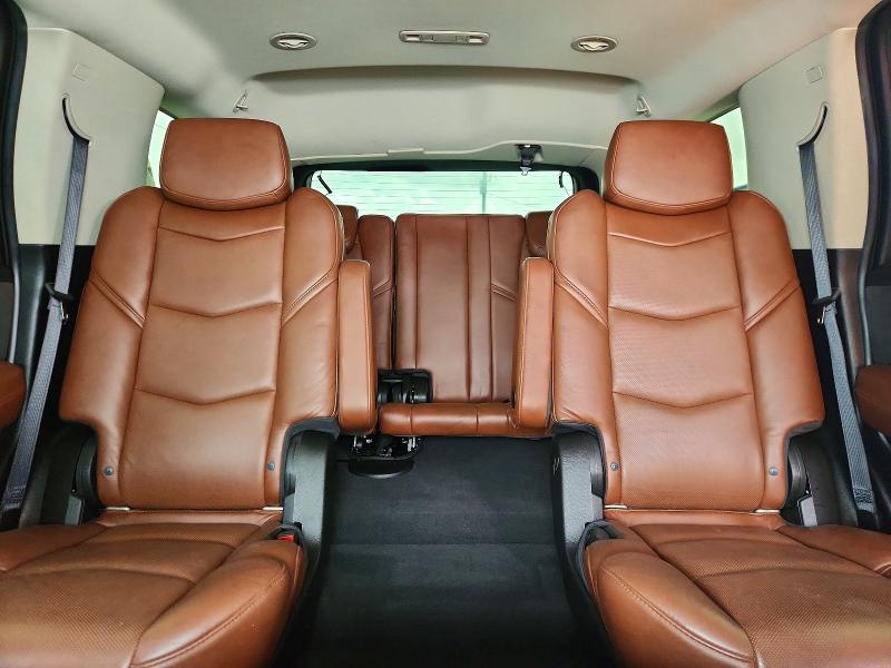 Продаж на аукціоні авто 2020 Cadillac Escalade, vin: 1GYS4CKJ4LR174412, номер лоту: 61022896