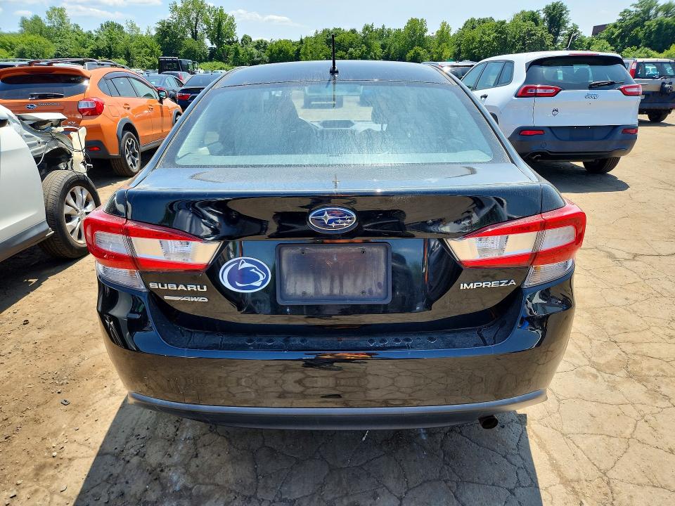 62452326 :رقم المزاد ، 4S3GKAA68J3621438 vin ، 2018 Subaru Impreza مزاد بيع