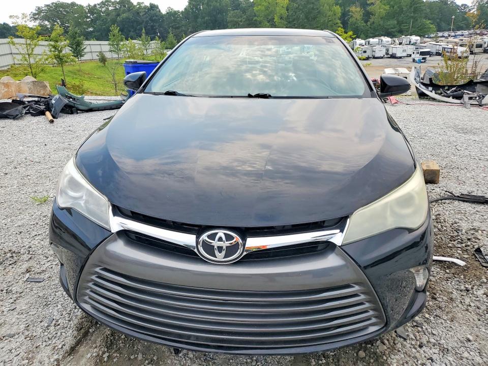63307196 :رقم المزاد ، 4T1BF1FK2GU156979 vin ، 2016 Toyota Camry مزاد بيع