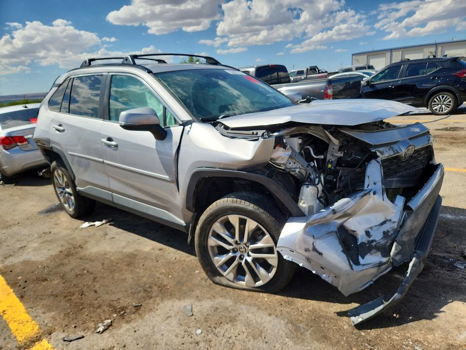 Продажа на аукционе авто 2021 Toyota Rav4, vin: 2T3A1RFVXMC236831, номер лота: 63667516